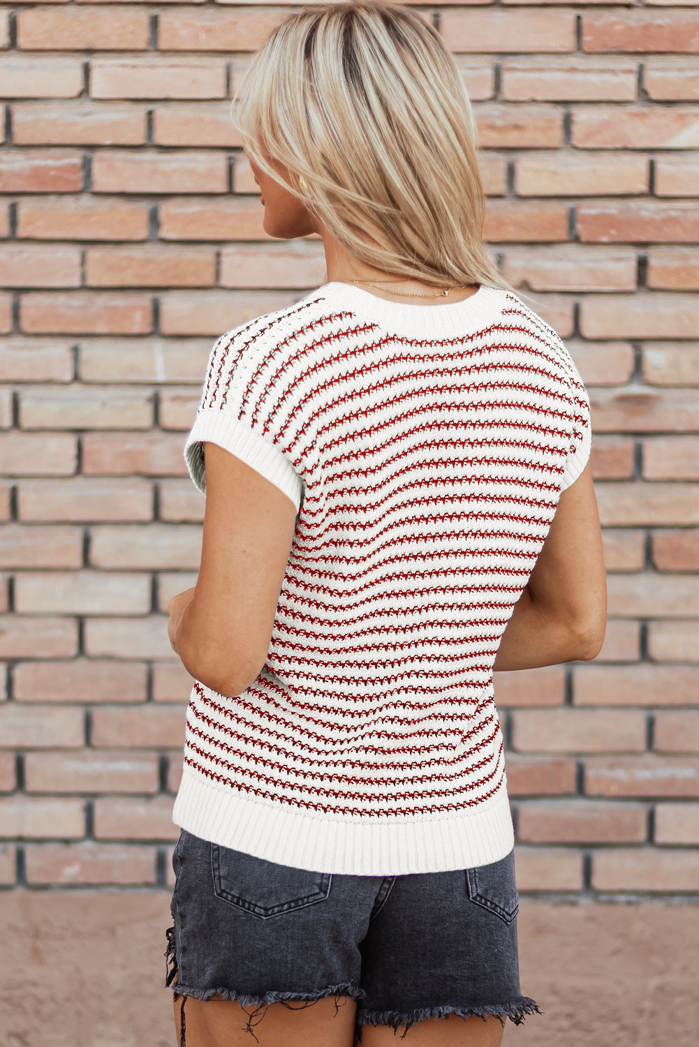 Red Stripe Ribbed Trim Loose Fit Knitted Sweater Vest