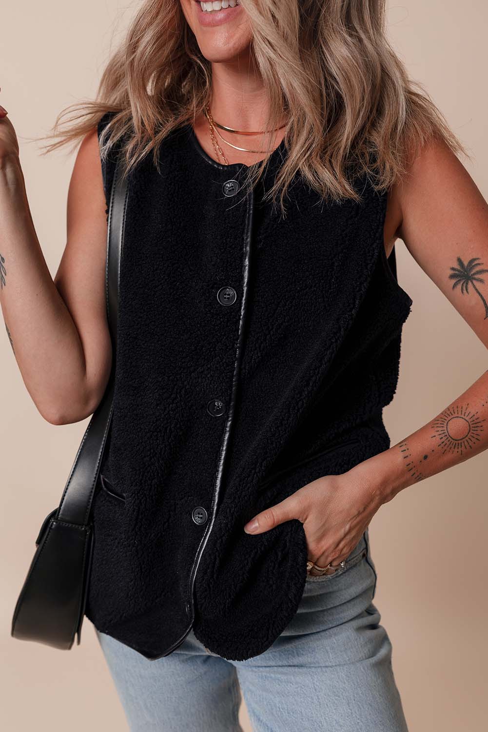 Black Leather Contrast Buttoned Fleece Sleeveless Jacket