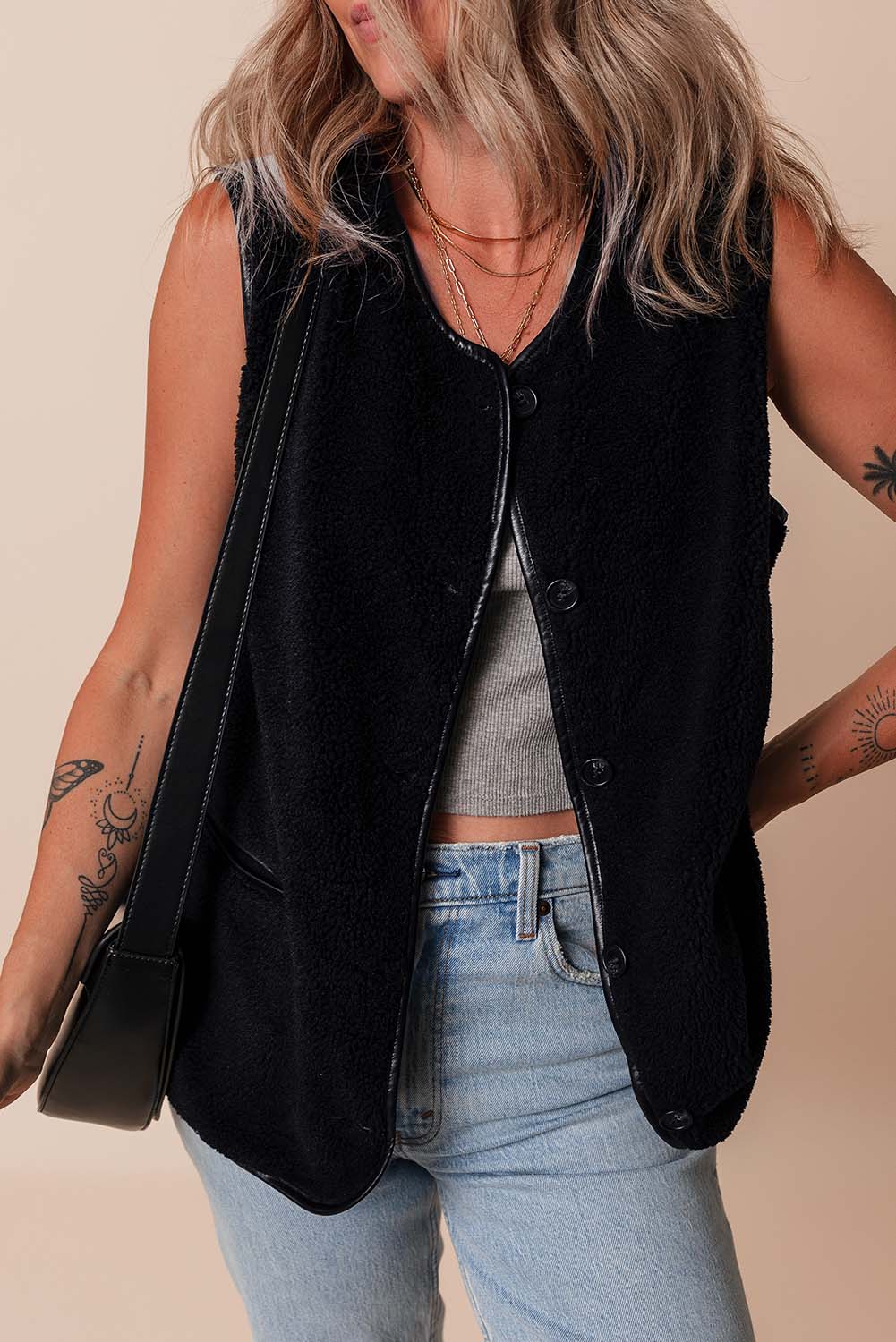 Black Leather Contrast Buttoned Fleece Sleeveless Jacket