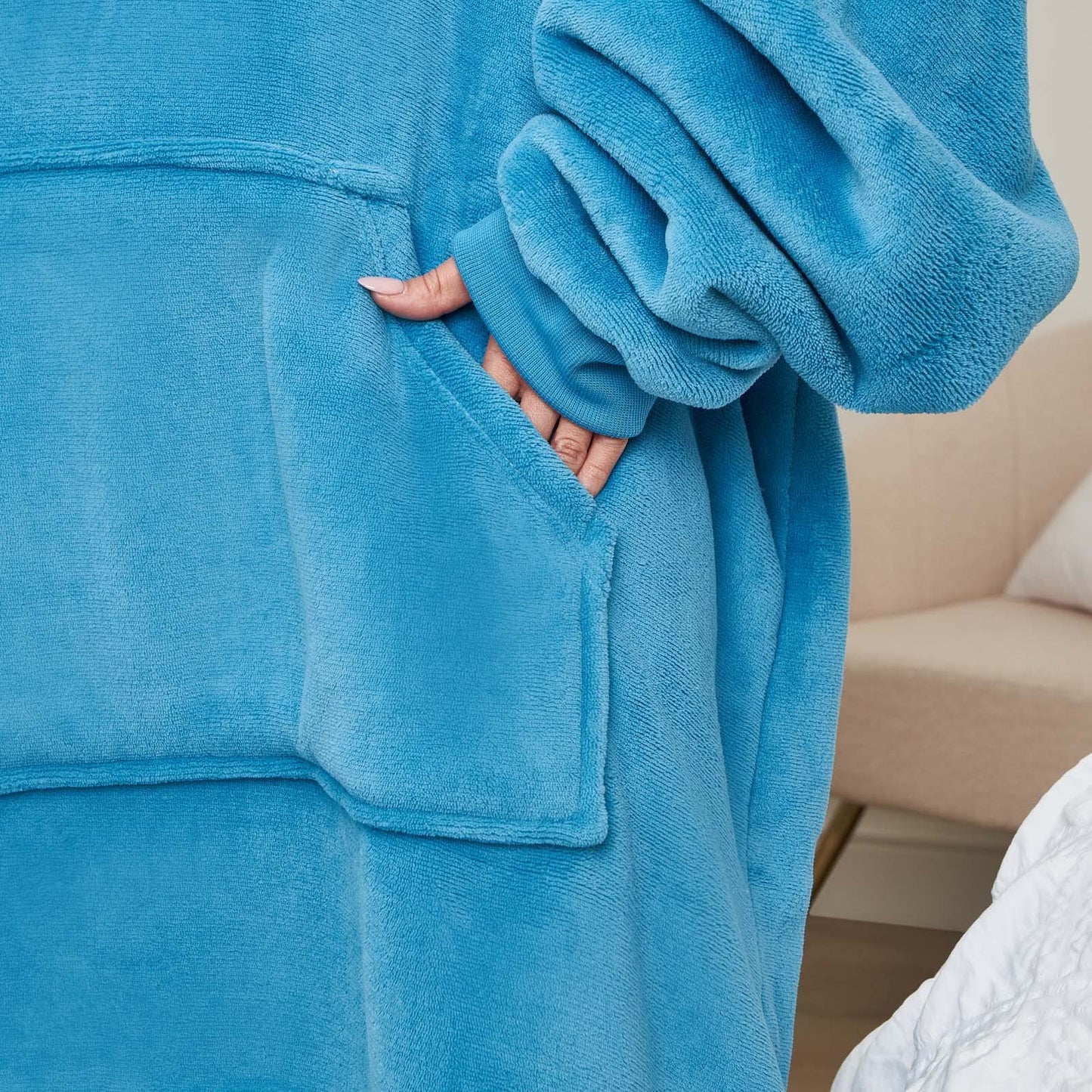 Oversized Hooded Blanket with Ultra Soft Sherpa Lining