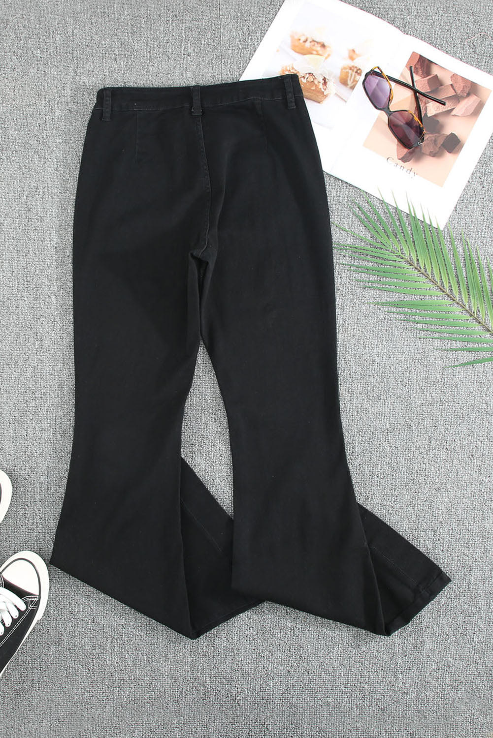 Black Vintage Casual Pocket Flared Jeans