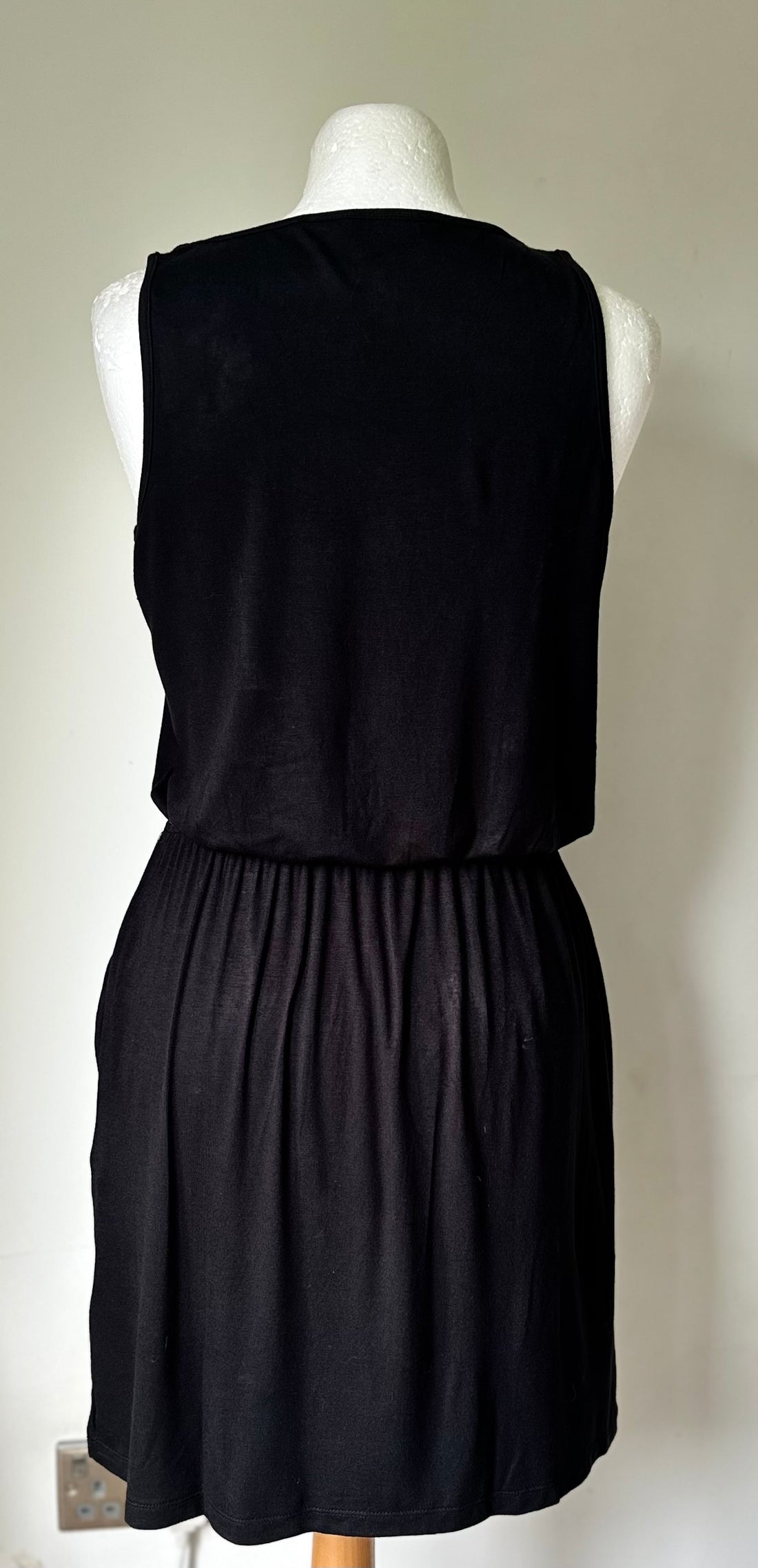 Very Black Jersey Dress Black Size 10 Sleeveless Pockets - BB Fashion Outlet