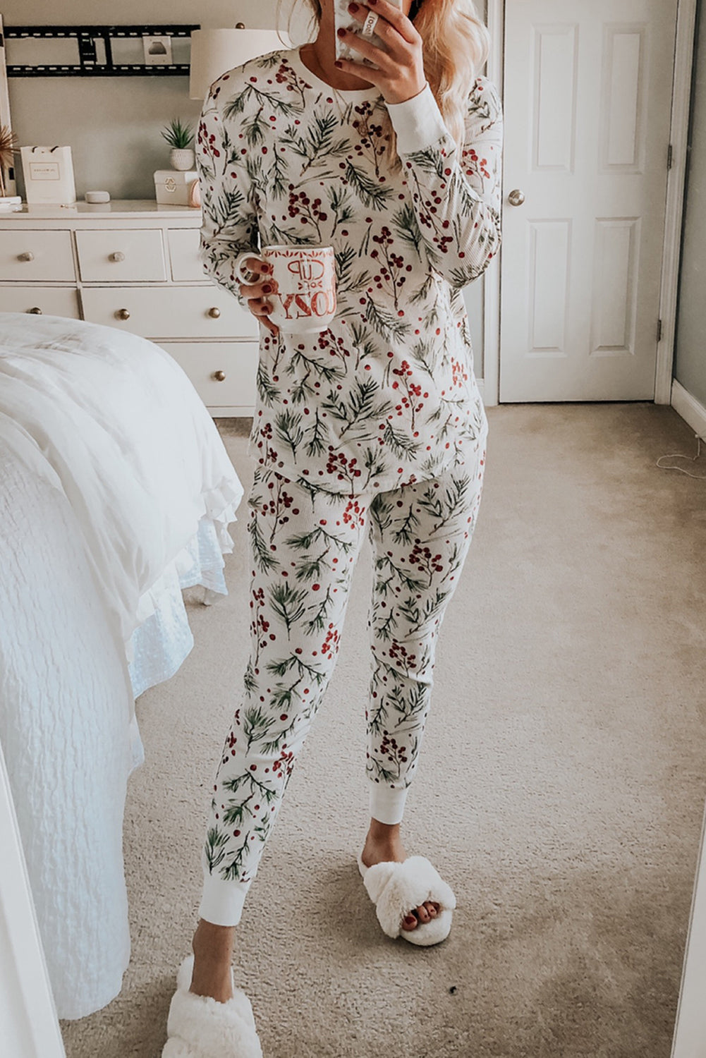 White Holly Print Thermal Pullover Trousers Lounge Set