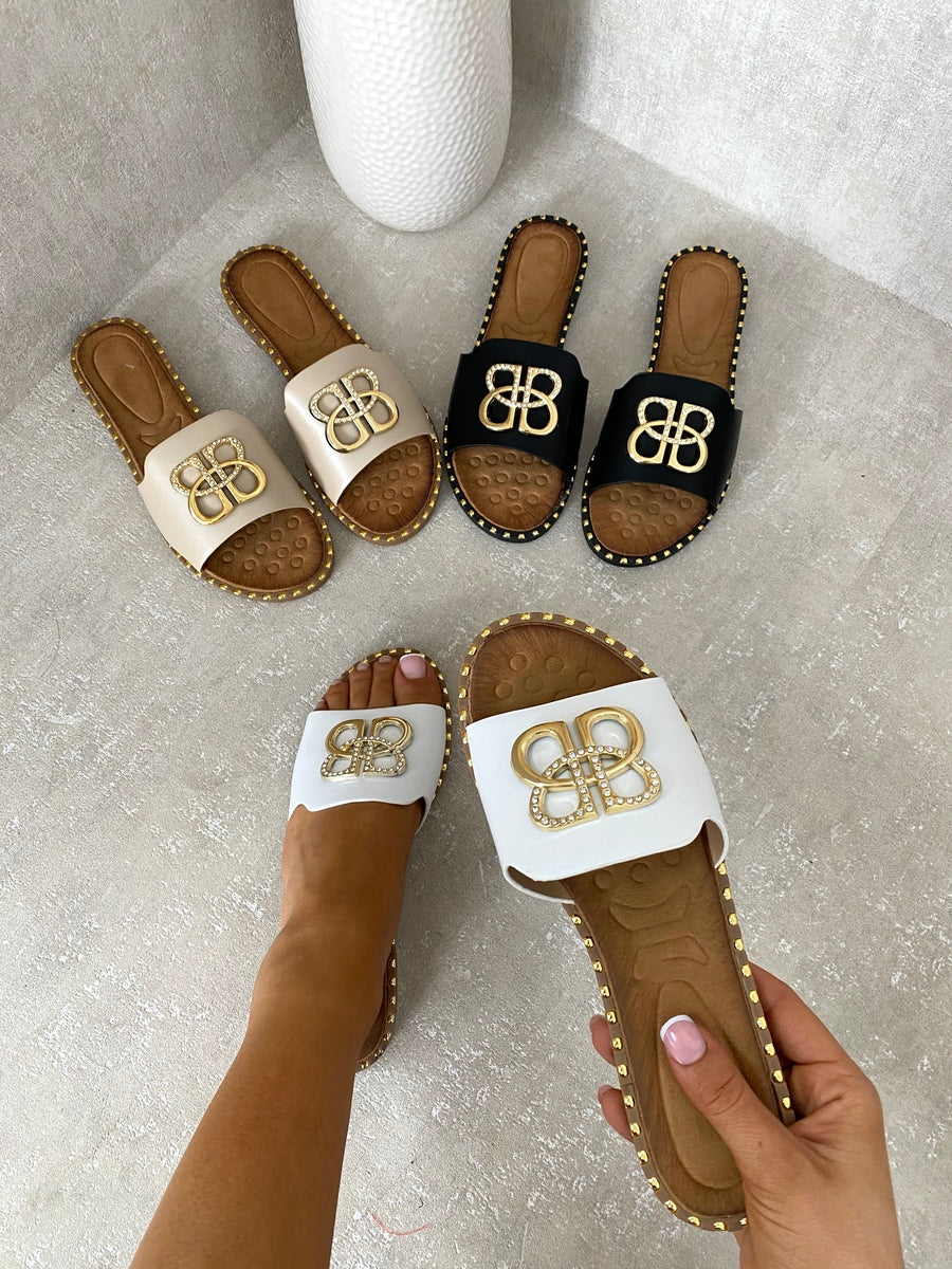 Sparkle Buckle Gold Studded Flat Sandals - BB Fashion Outlet