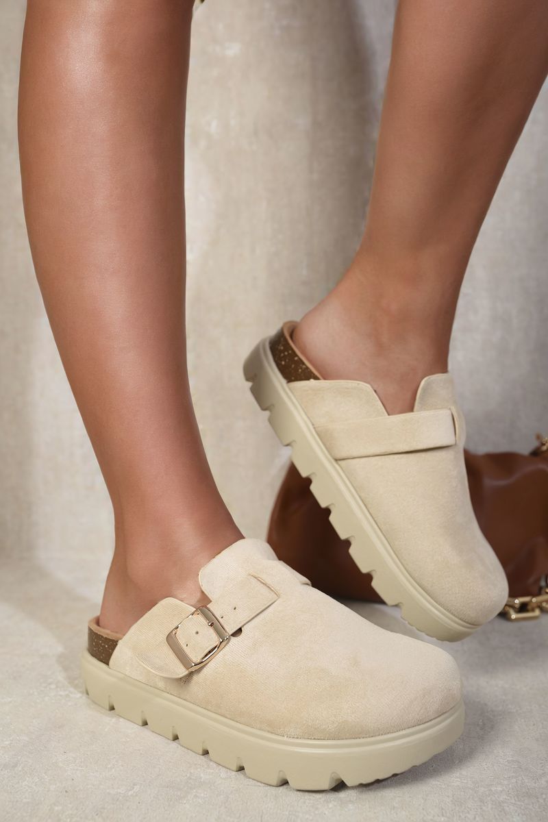 Chunky Closed Toe Buckle Sandals Clogs