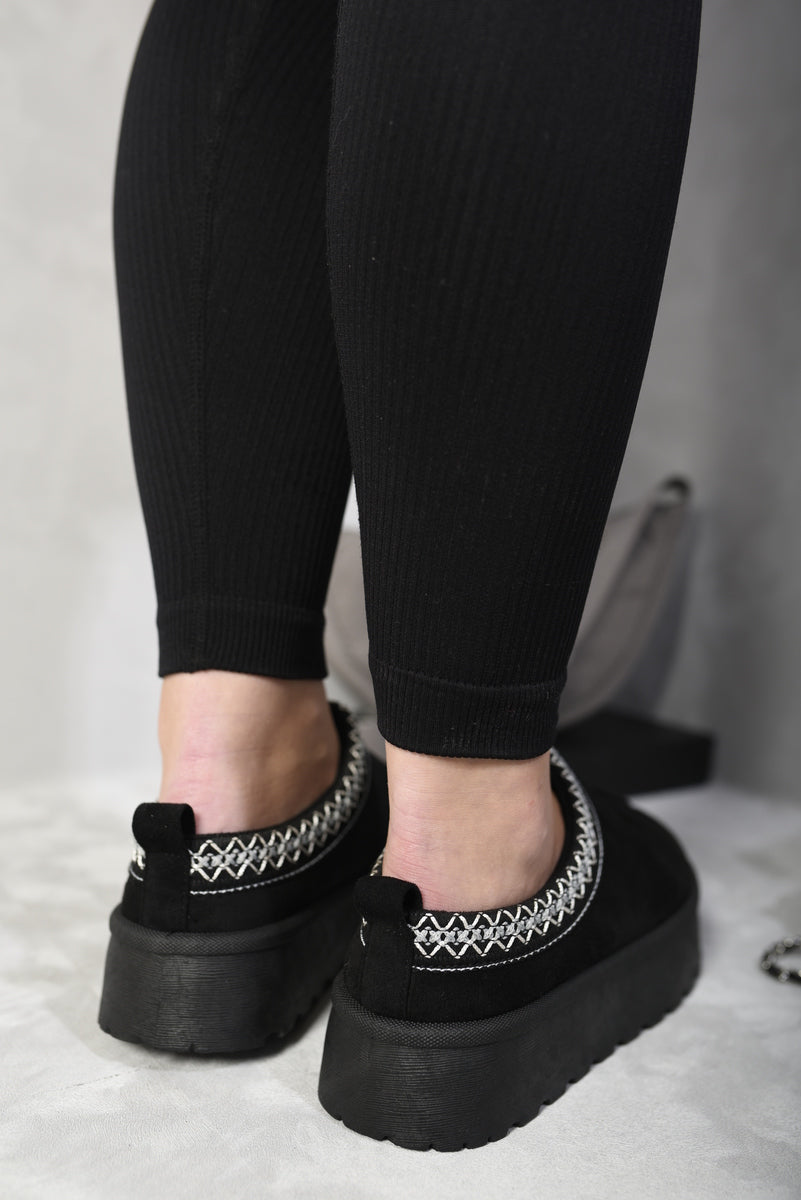 Aztec Detail Low Ankle Platform Slipper Boots