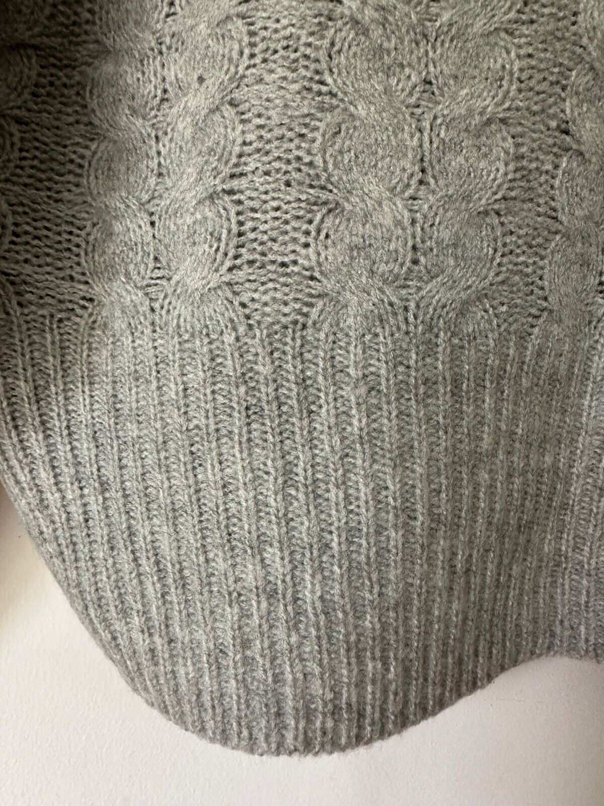 Zara Knitted Jumper Sizes M, L, XL
