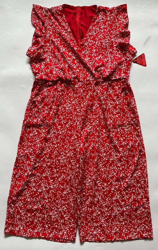 AX Paris Red Ditsy Cropped Playsuit Size 24 Waist 44"