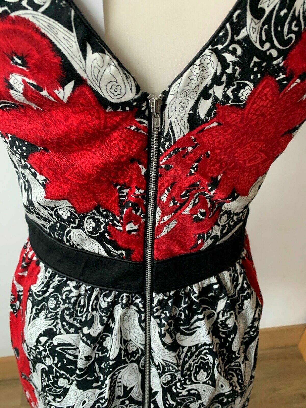 Warehouse Paisley Dress Size 12 Black White Red Black Band Sleeveless - Beagle Boutique Fashion Outlet