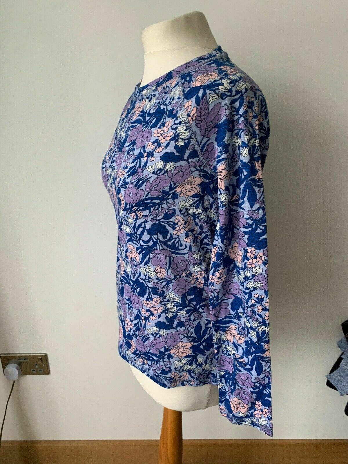 M&S Blue mix Long Sleeve Cotton t-shirt Floral print Size 8 NEW