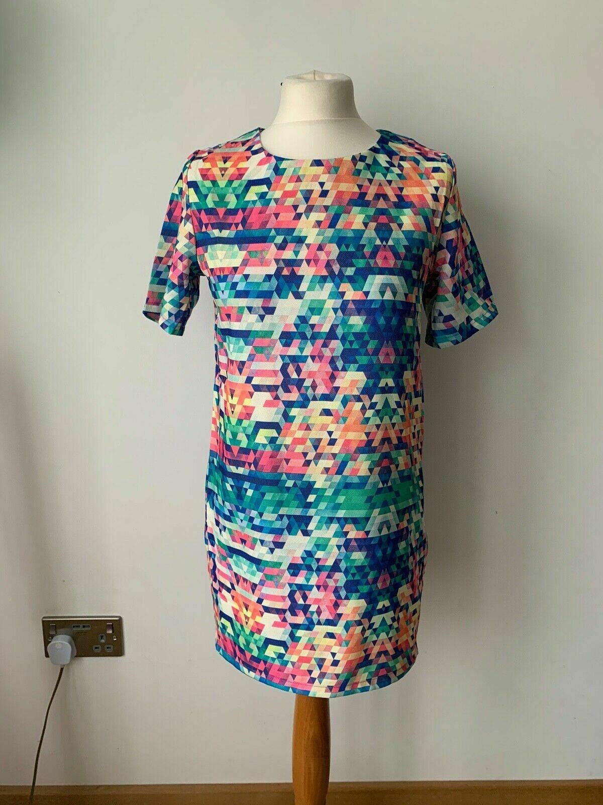 New Look Cameo Rose Shift Dress Geometric Bright Colourful Size 8 & 12 available