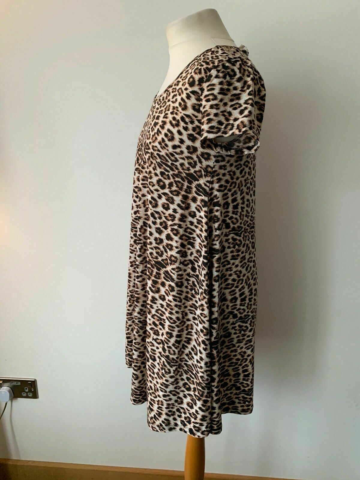 Brave Soul swing dress in leopard print Size S - Beagle Boutique Fashion Outlet