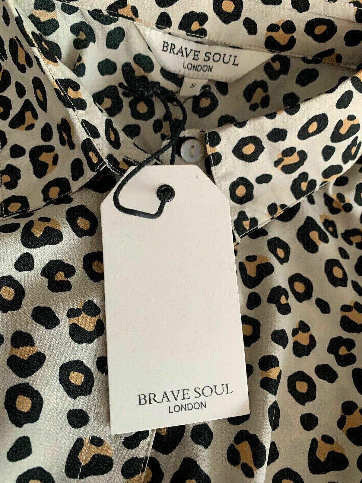 Brave Soul sleeveless shirt with tie front Animal Print Size S - Beagle Boutique Fashion Outlet