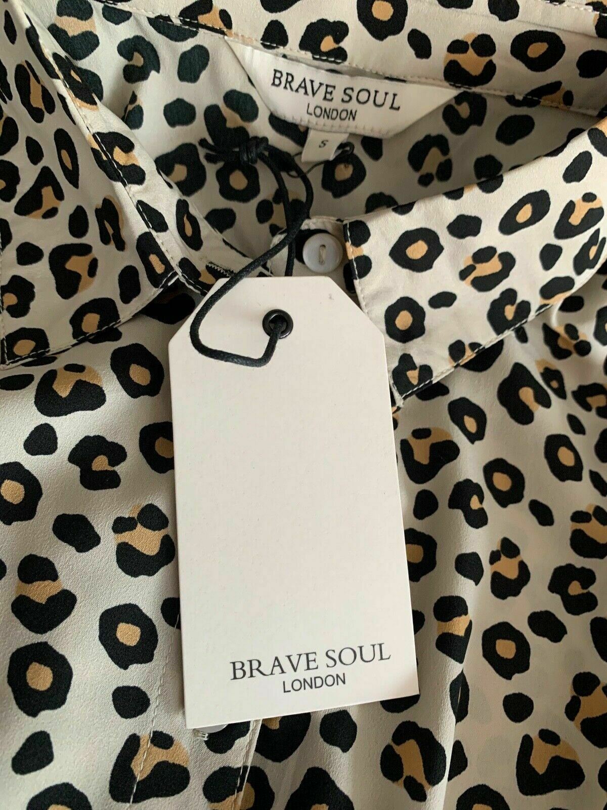 Brave Soul sleeveless shirt with tie front Animal Print Size S
