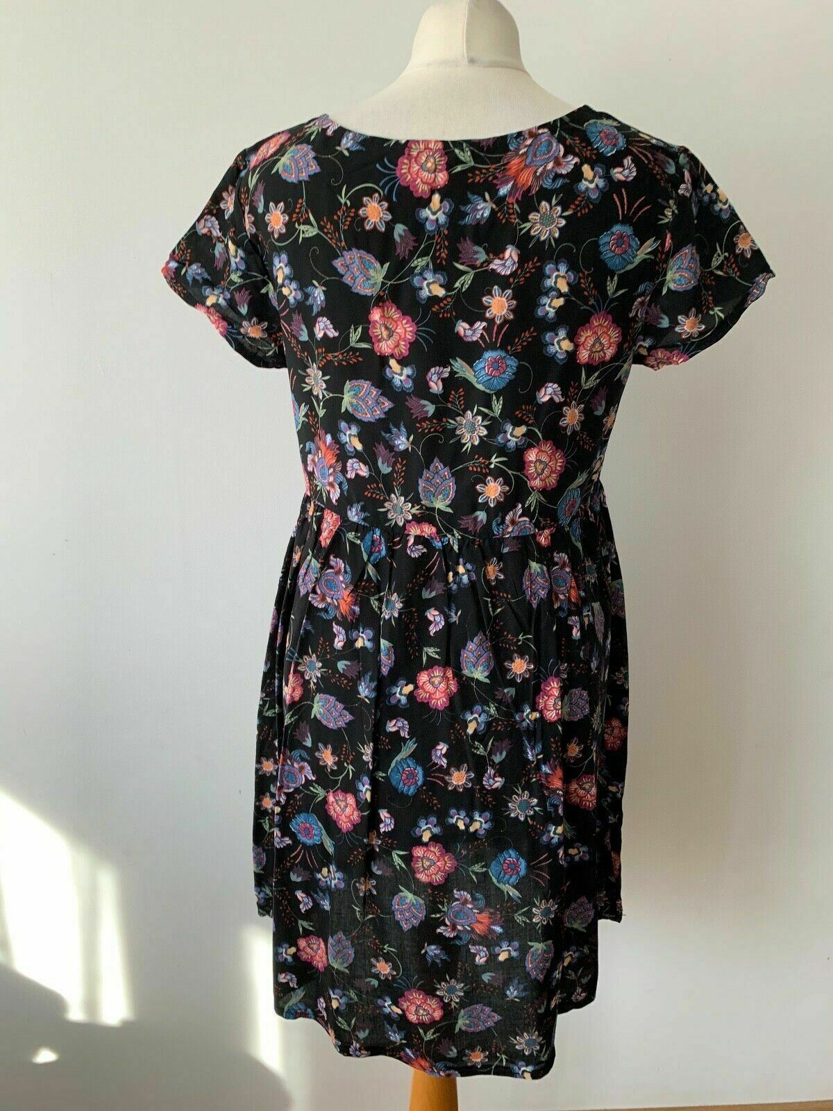 Brave Soul Black Floral Smock Dress Size S - Beagle Boutique Fashion Outlet