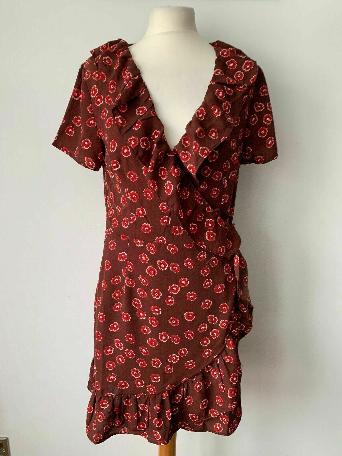Brave Soul leandra wrap dress with frill in ditsy print XS 6 / S 8 / M 10 / L 12