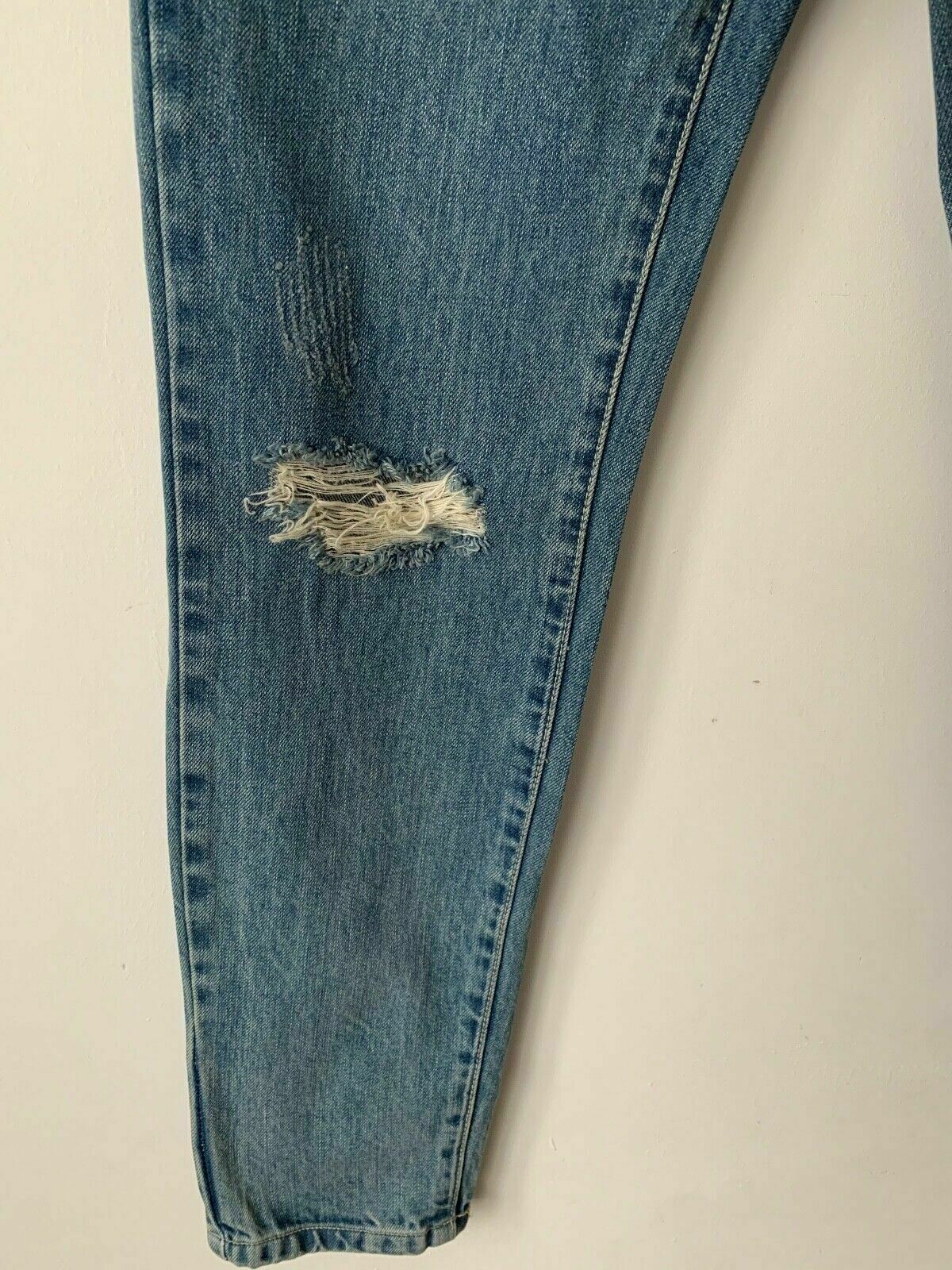 Missguided Blue Mom High Rise Jeans Size 6 Ripped Knee