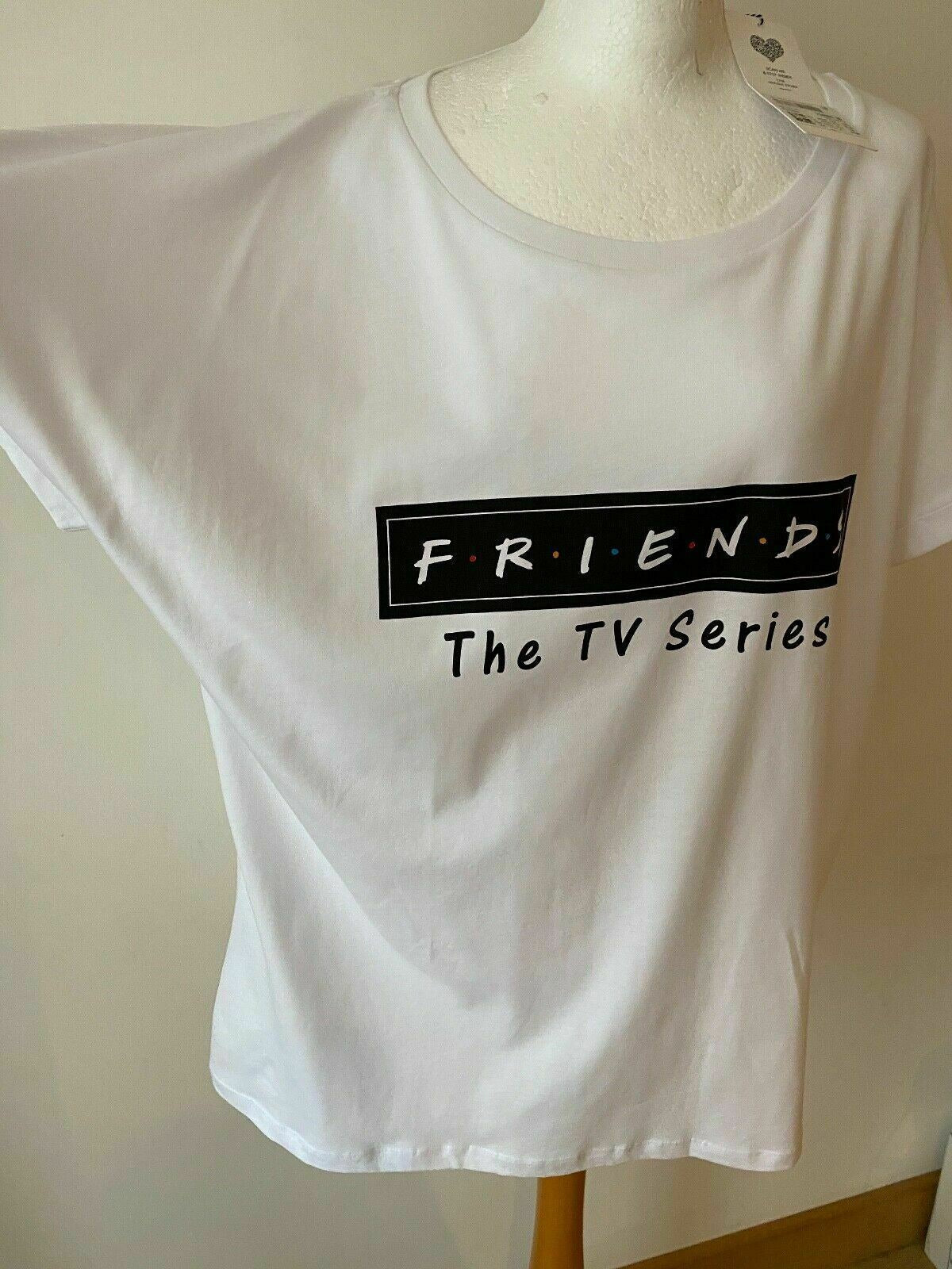 Studio Untold FRIENDS T-Shirt Size 20 / 22