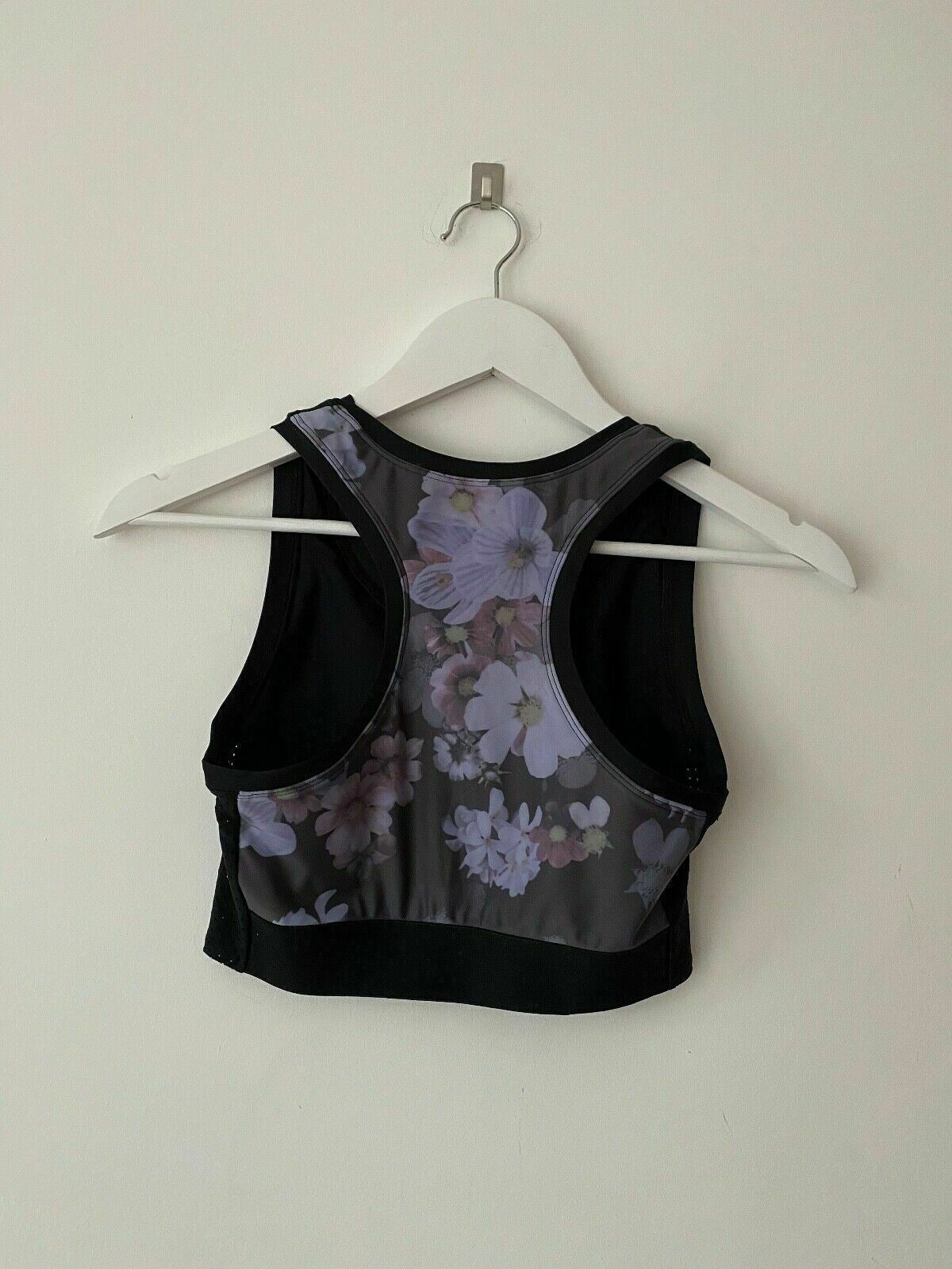 Women's Sports Cropped Racer Tank Top Floral Design Size 8