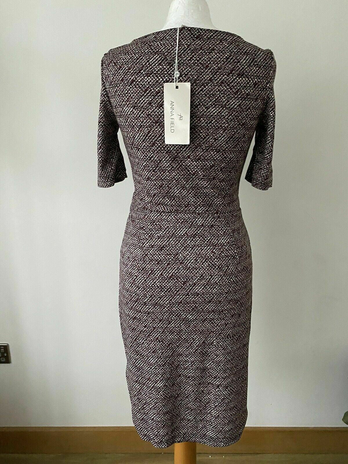 Anna Field Shift Dress Size 8 / 36 Bordeaux and Black Key Hold Neck Gold Stud