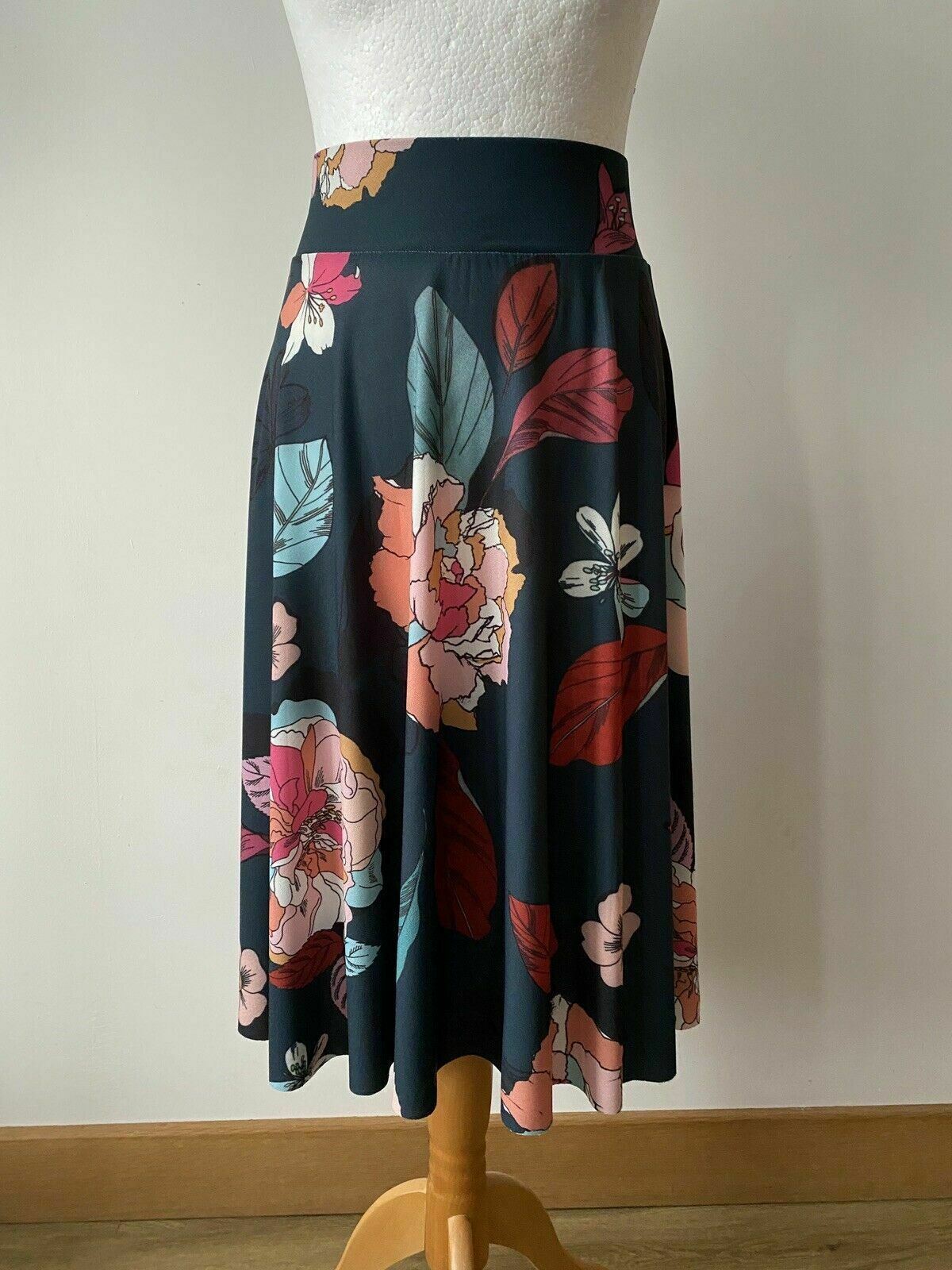 Anna Field Midi Skirt  Size 8 Petrol Blue Floral