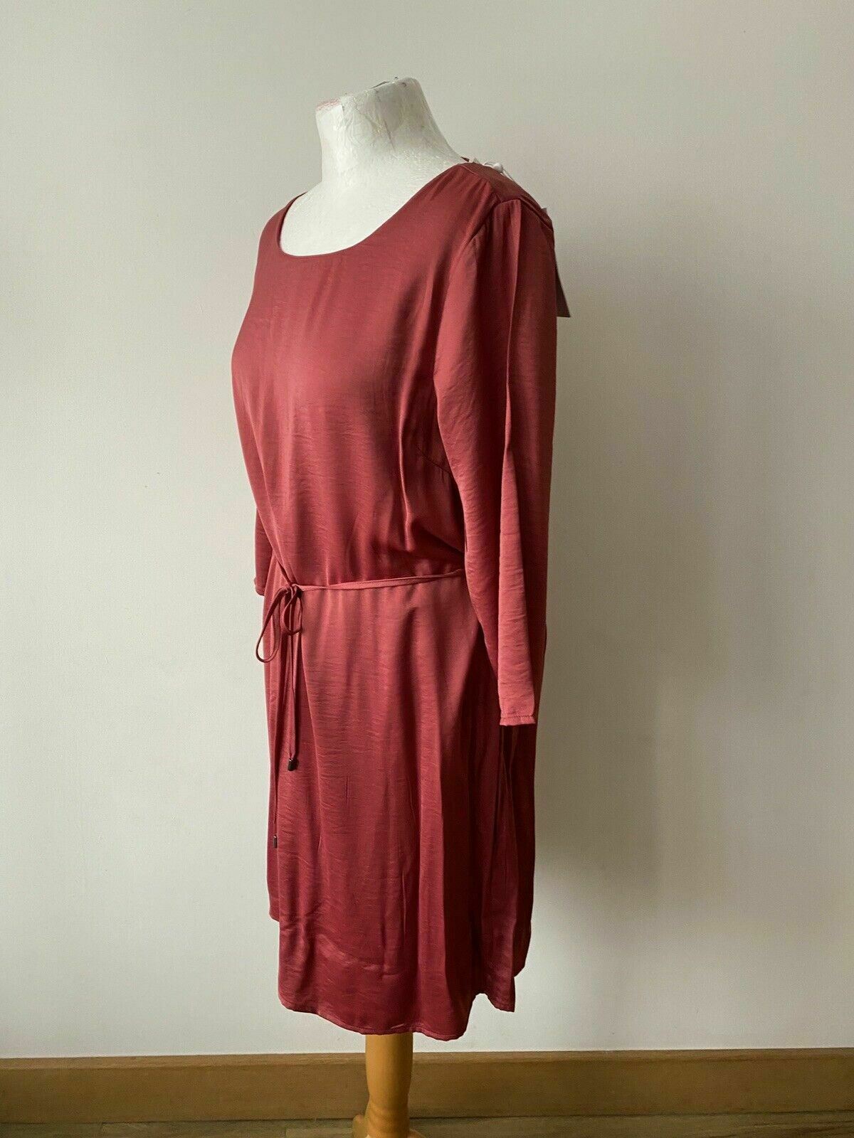 VILA Earth Red Dress 3/4 Sleeve Size 10 / 38 Tie Waist Lace Back - Beagle Boutique Fashion Outlet