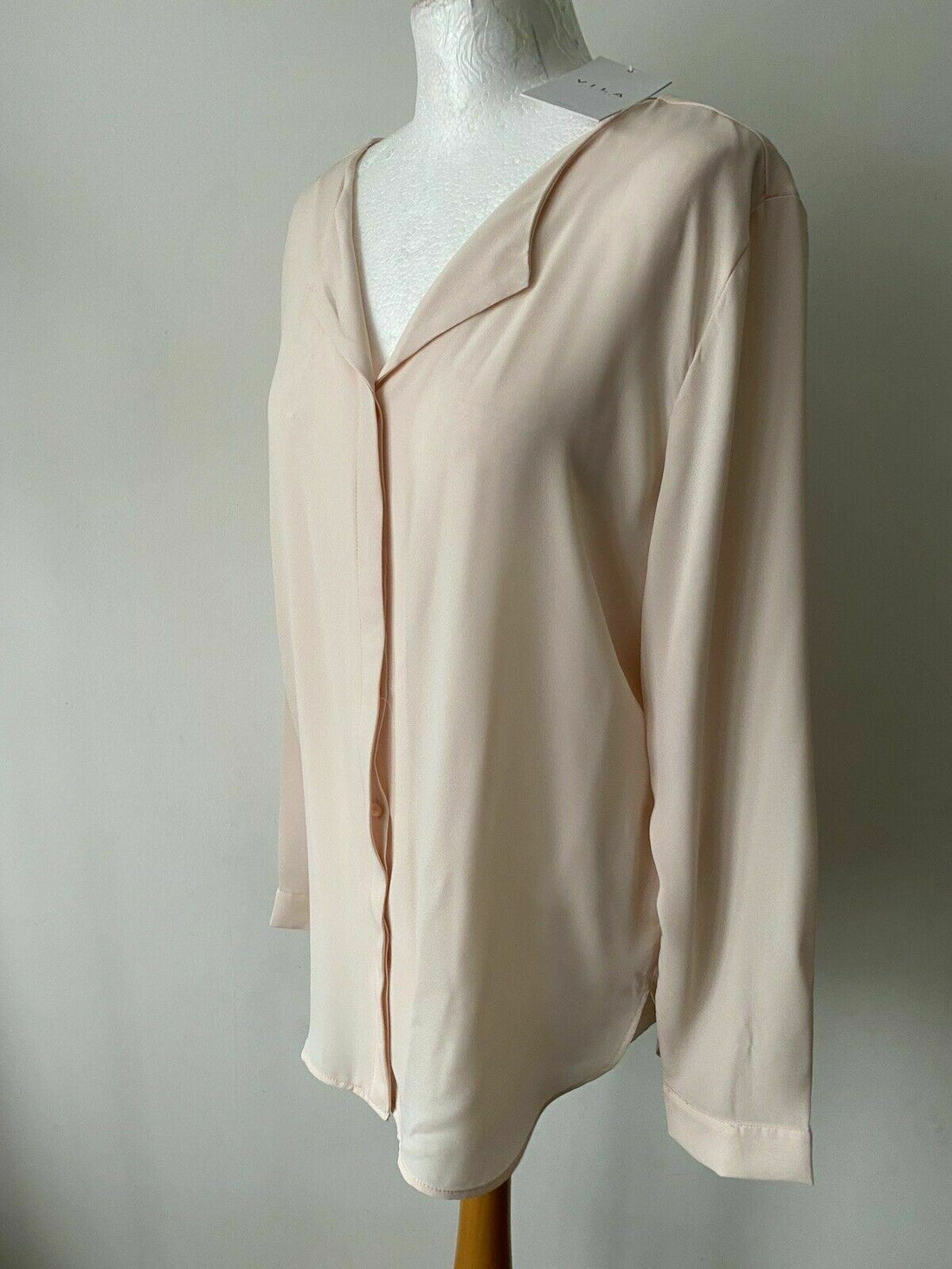 VILA ViLucy Low Split Neck Shirt Peach Blush RRP £30 sizes available S and L - BB Fashion Outlet