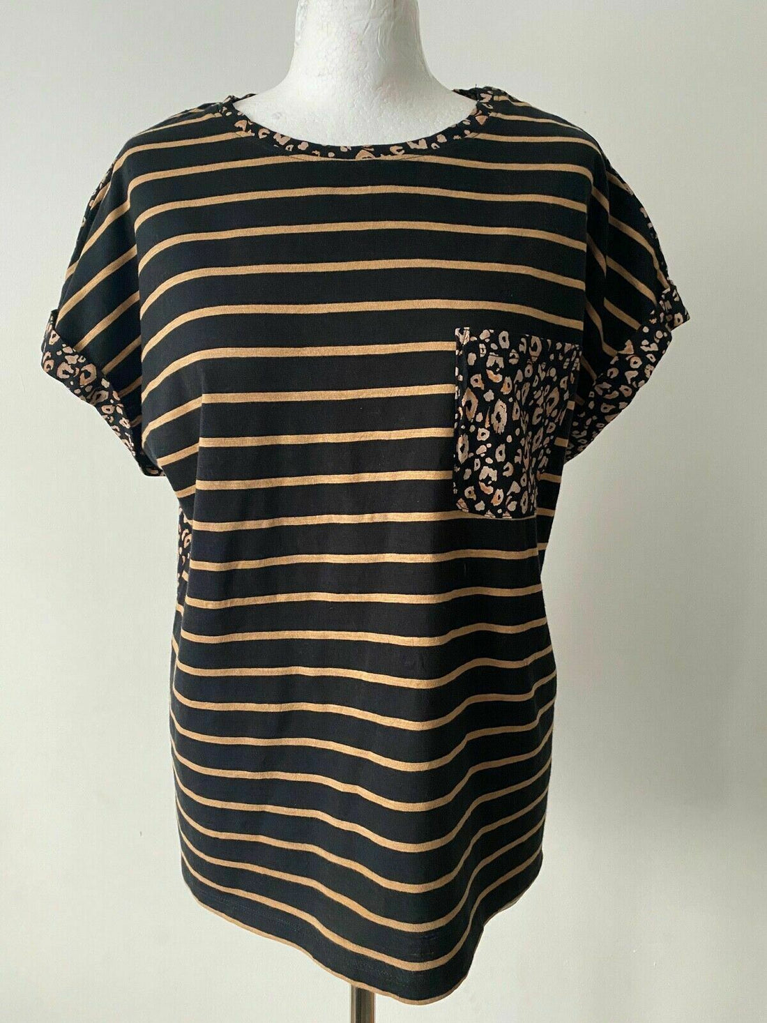 Tu Contrast T-shirt Striped Front Animal Print Back Pocket Top Sizes 16 18 - BB Fashion Outlet