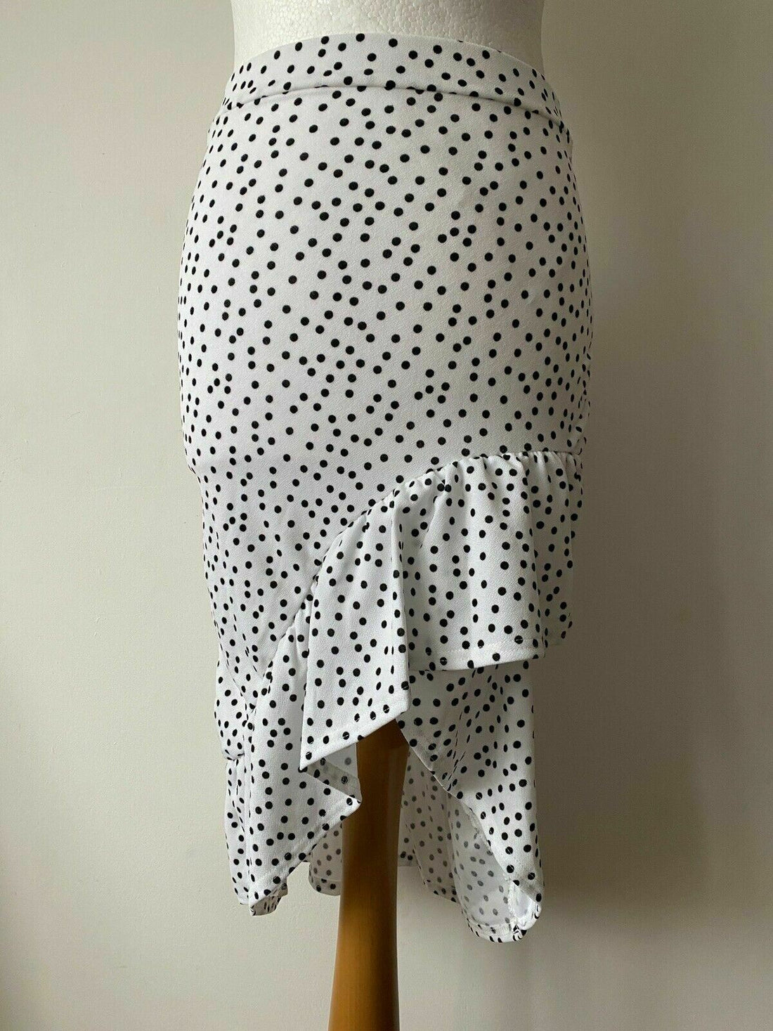 PrettyLittleThing White Asymmetrical Frill MIDI Skirt Size 8 Polka Dot - BB Fashion Outlet