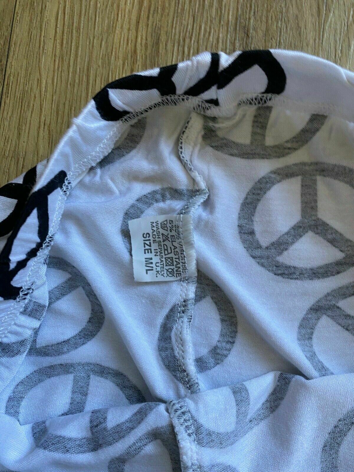 Peace Symbol White Leggings Size M/L 6 - 8 - Beagle Boutique Fashion Outlet