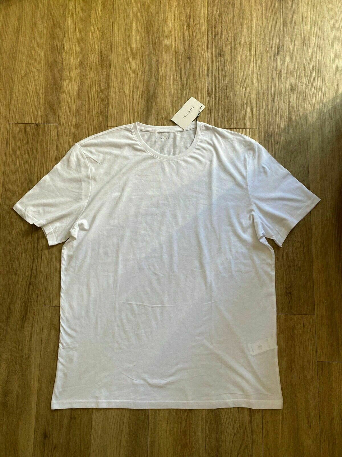 Pier One Men's White Plain T-Shirt Size 3XL - Beagle Boutique Fashion Outlet