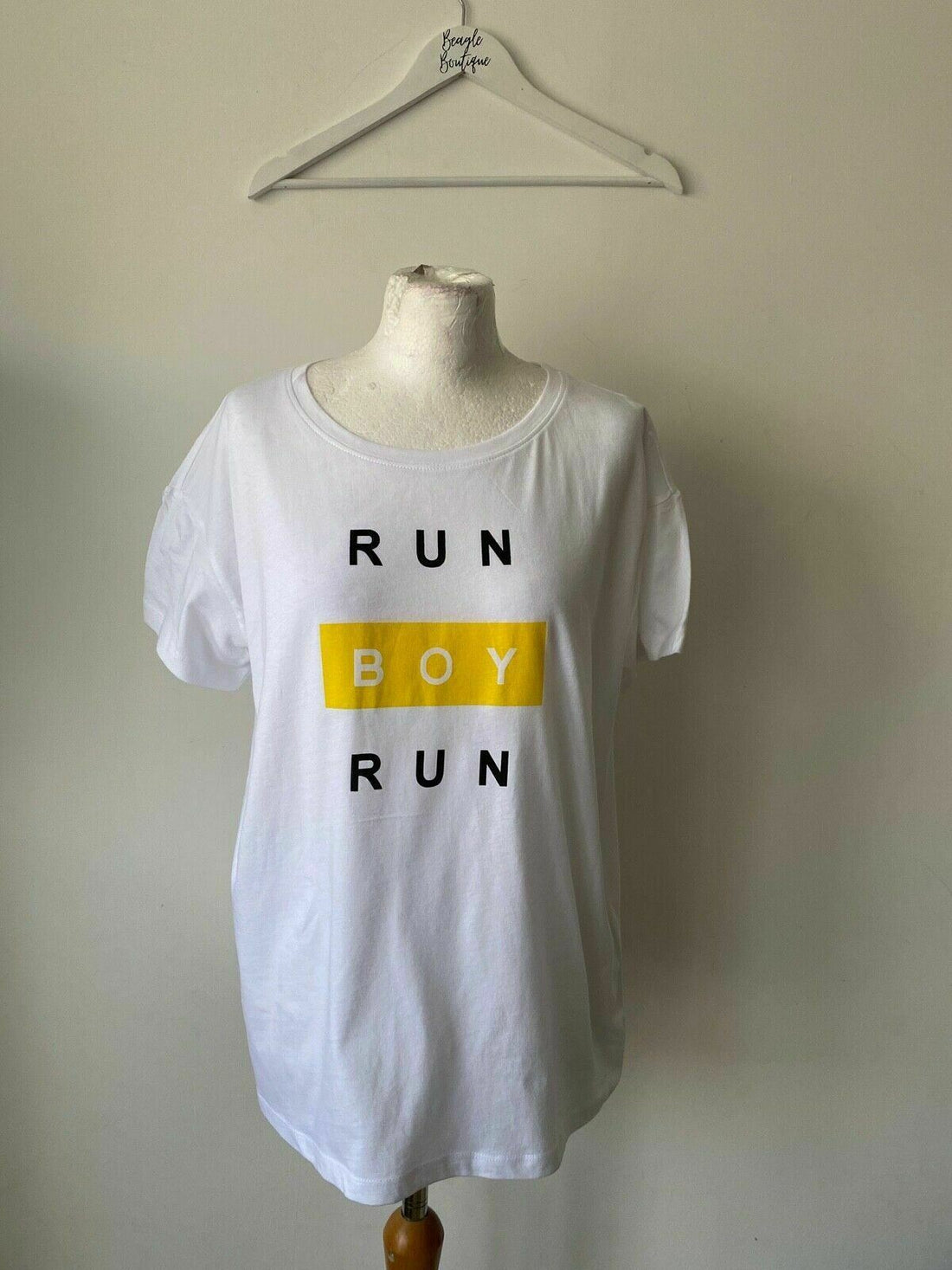 Noisy May Command Short Sleeve T-Shirt Size L 12 - 14 Run Boy Run Slog