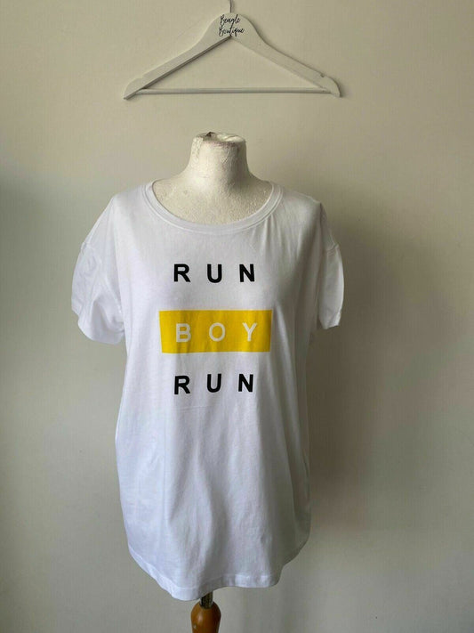 Noisy May Command Short Sleeve T-Shirt Size L 12 - 14 Run Boy Run Slogan