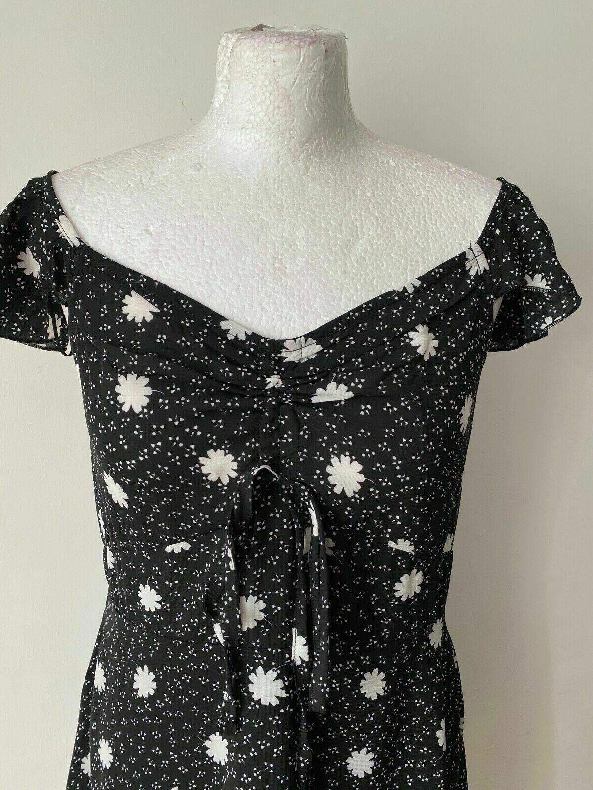 QED London Black White Floral Ruched Front Mini Dress Size 12 Lined