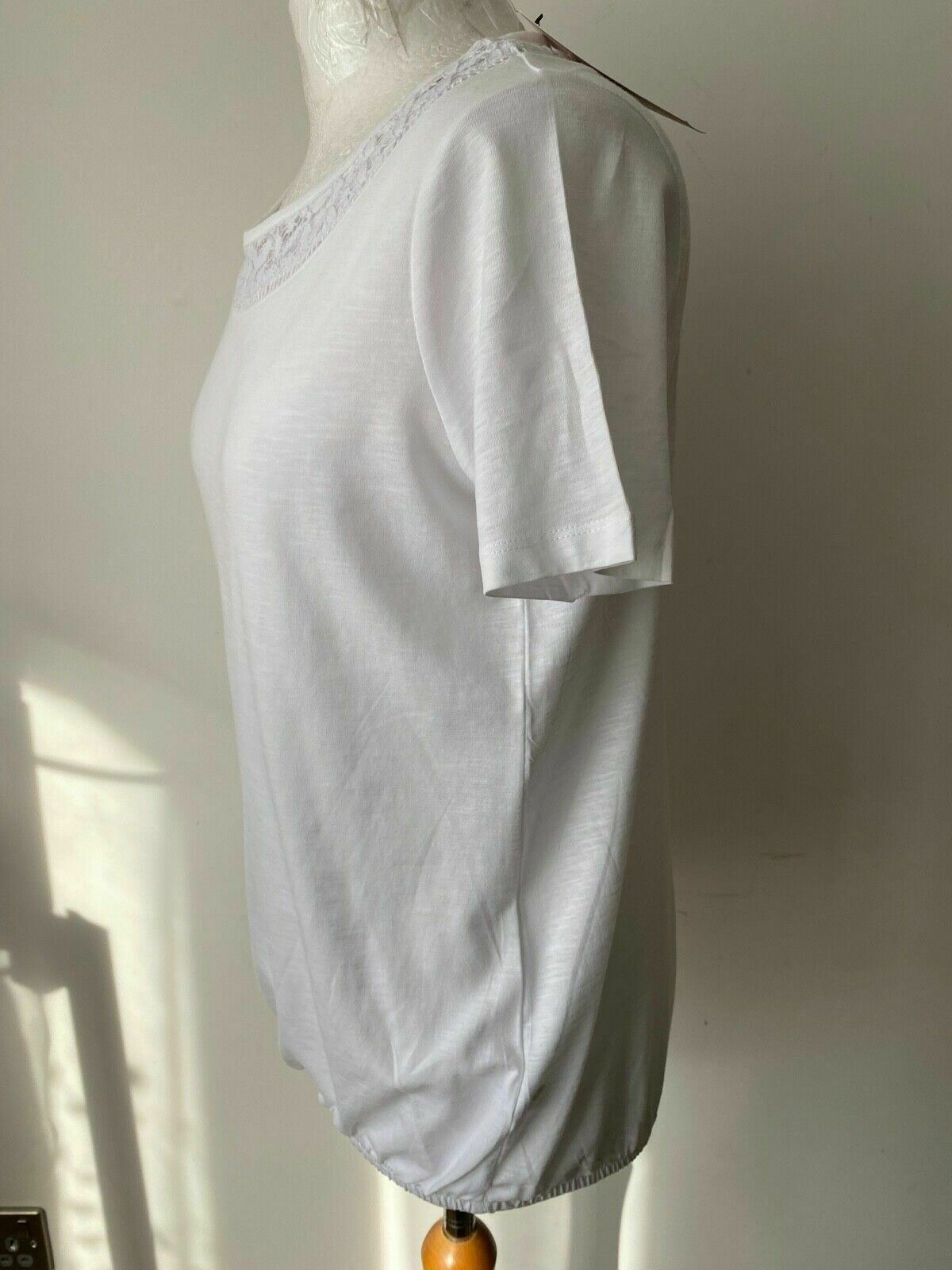 Tu White T-Shirt Sizes 10 22 Crochet Neckline bubble hem 10 22 - BB Fashion Outlet