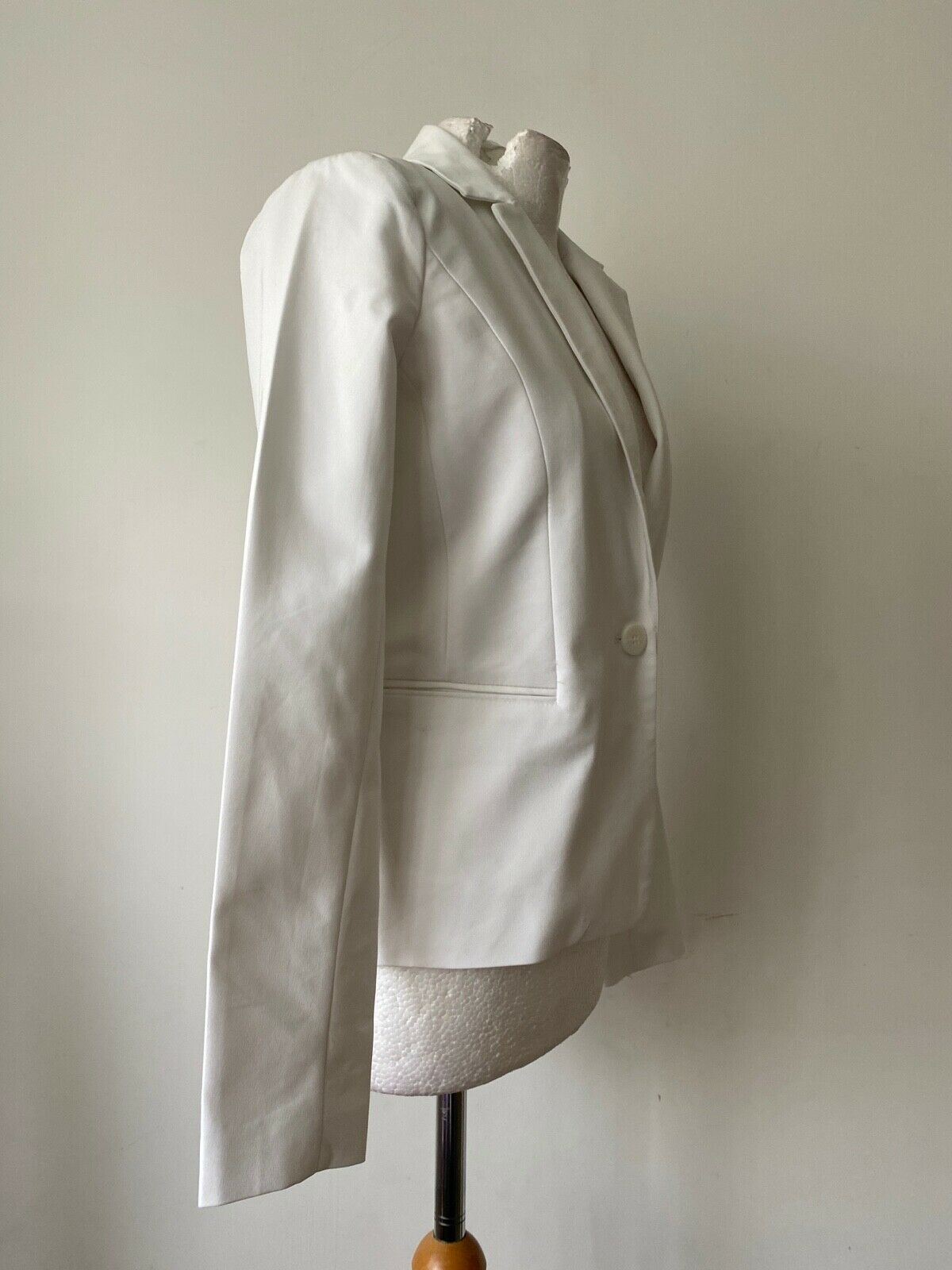 VILLA Viadelia Blazer Size 10 UK / 38 EU White suit jacket - Beagle Boutique Fashion Outlet