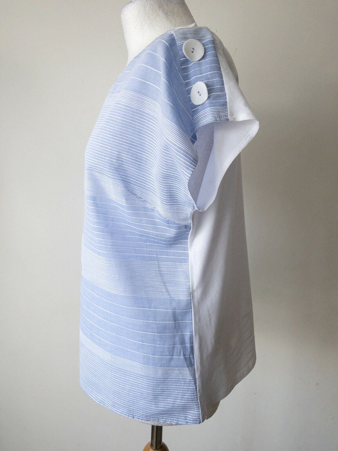 Contrast T-Shirt Blue Striped Front and Solid White Back Size 10 Button Detail - Beagle Boutique Fashion Outlet