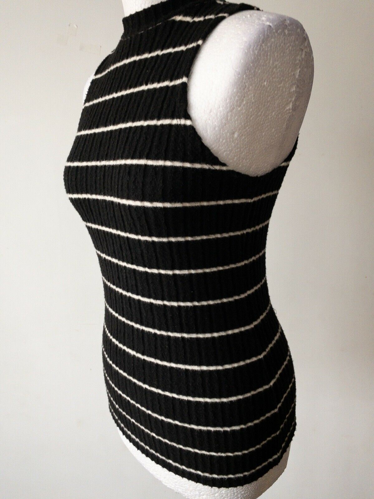 River Island Soft Knit Sleeveless Jumper Size 8 Black and White Striped