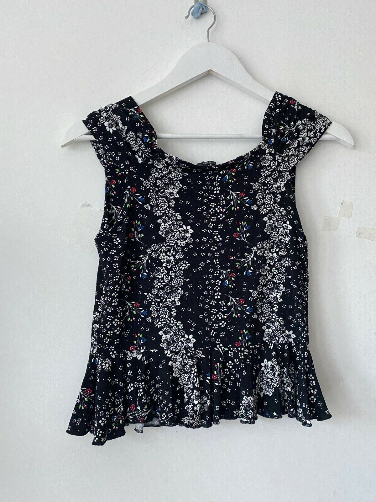 River Island Ditsy Floral Sleeveless Top Size 8