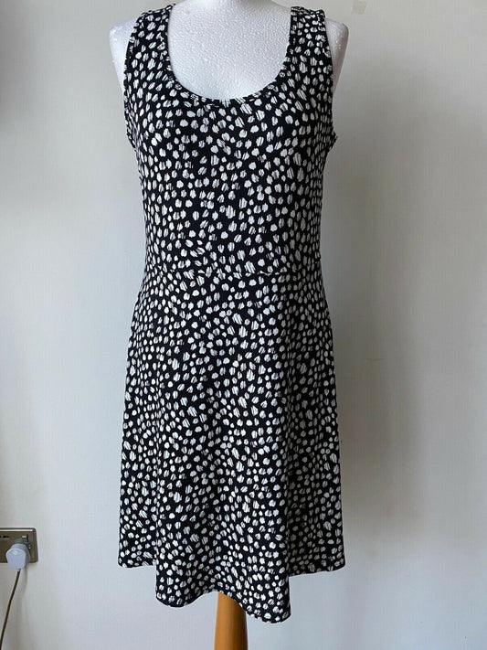 Very Basic Summer Dress Sizes 6, 12, 14 - BB Fashion Outlet