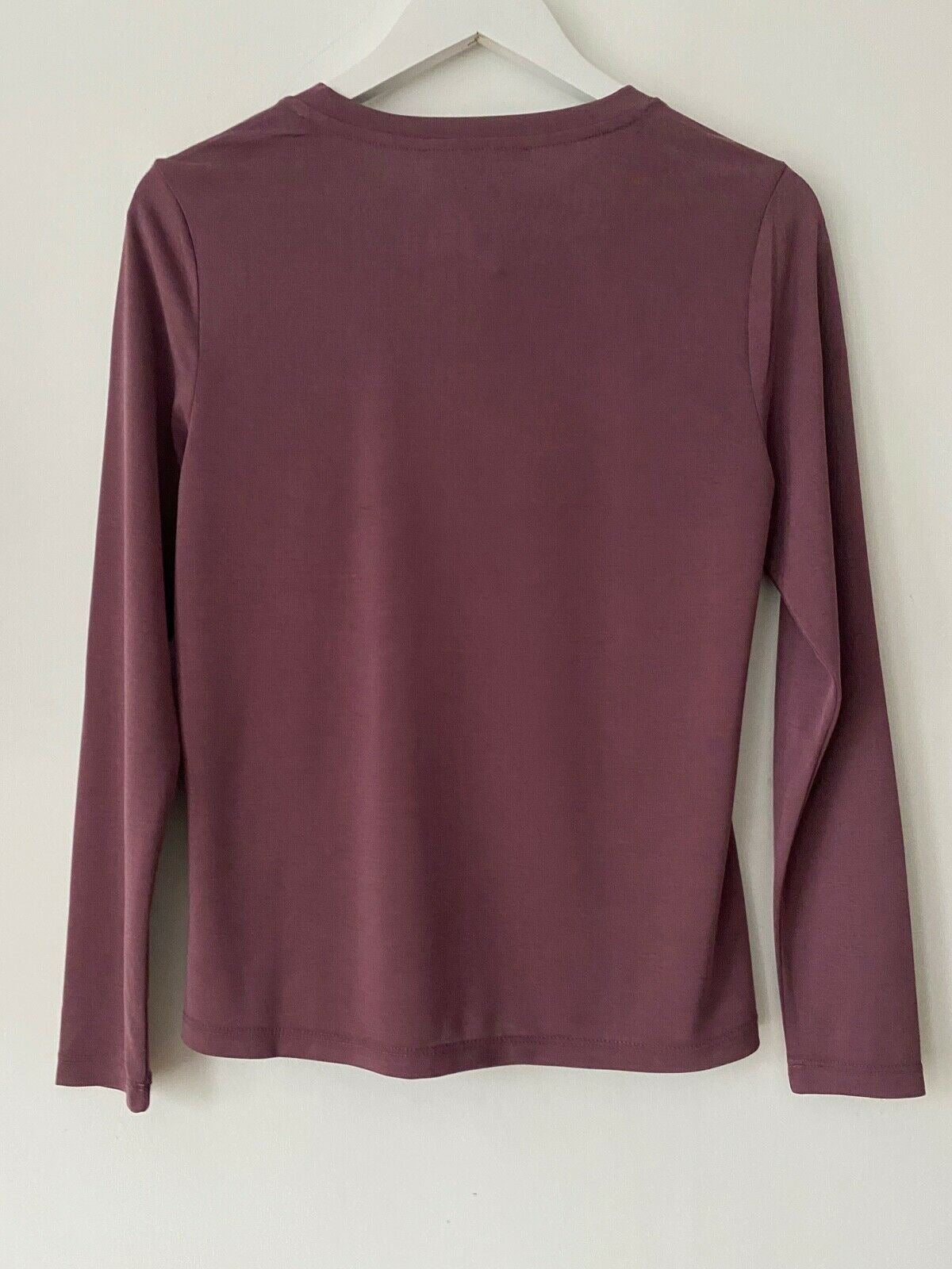 Very Long Sleeve T-Shirt Button Detail Light Burgundy Sizes: 12 - Beagle Boutique Fashion Outlet