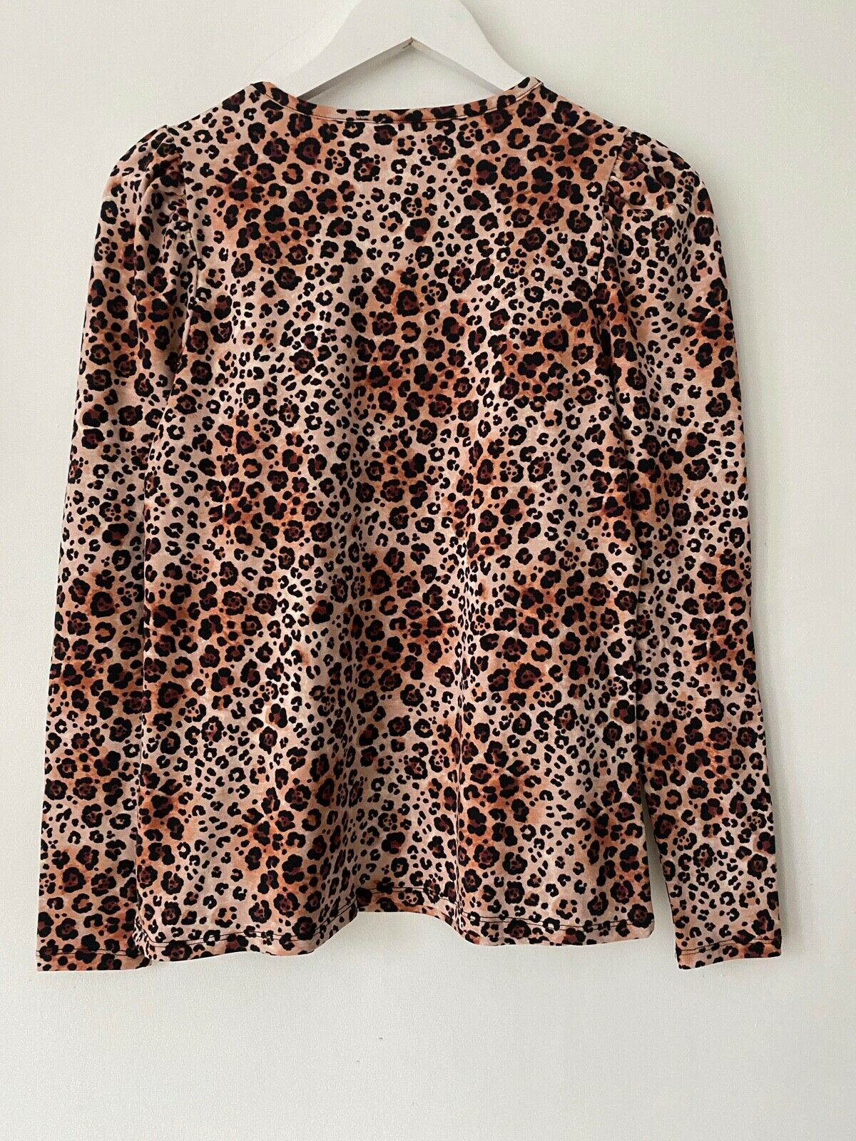 Very Animal Print Long Sleeve T-Shirt - Beagle Boutique Fashion Outlet