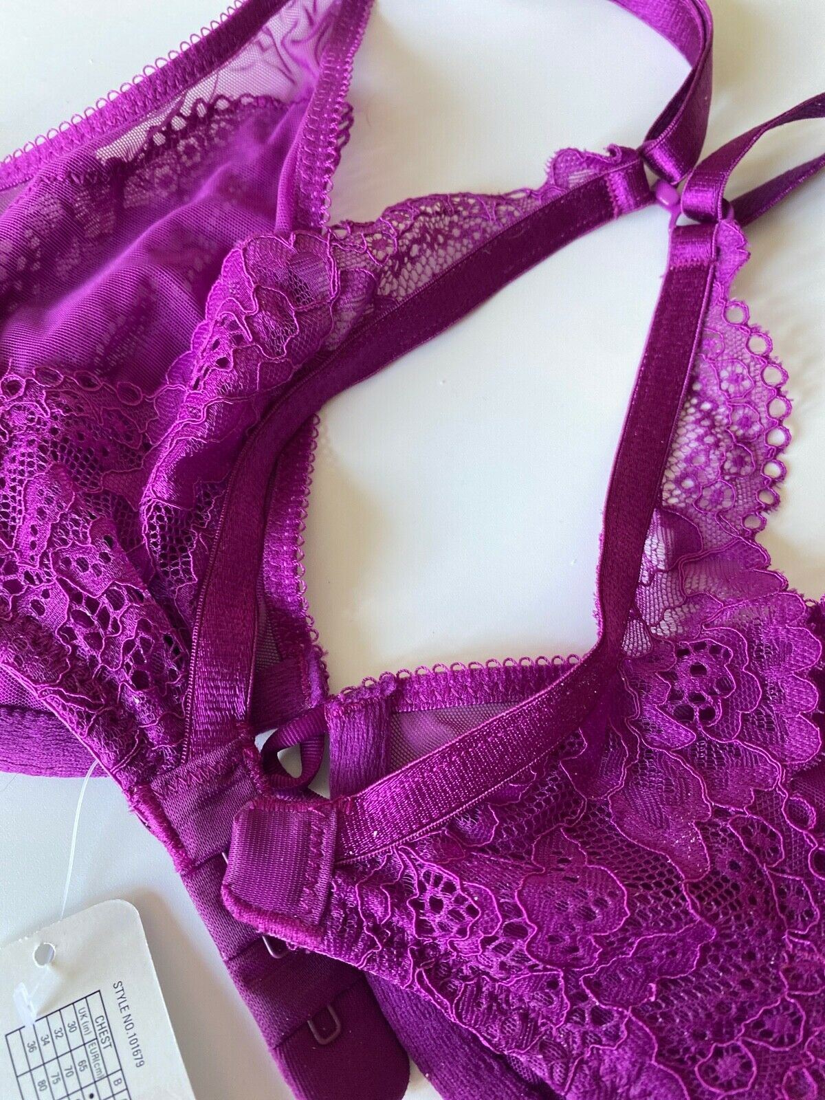 Boux Avenue Magenta Zoe Plunge Bra Size 30D - Beagle Boutique Fashion Outlet