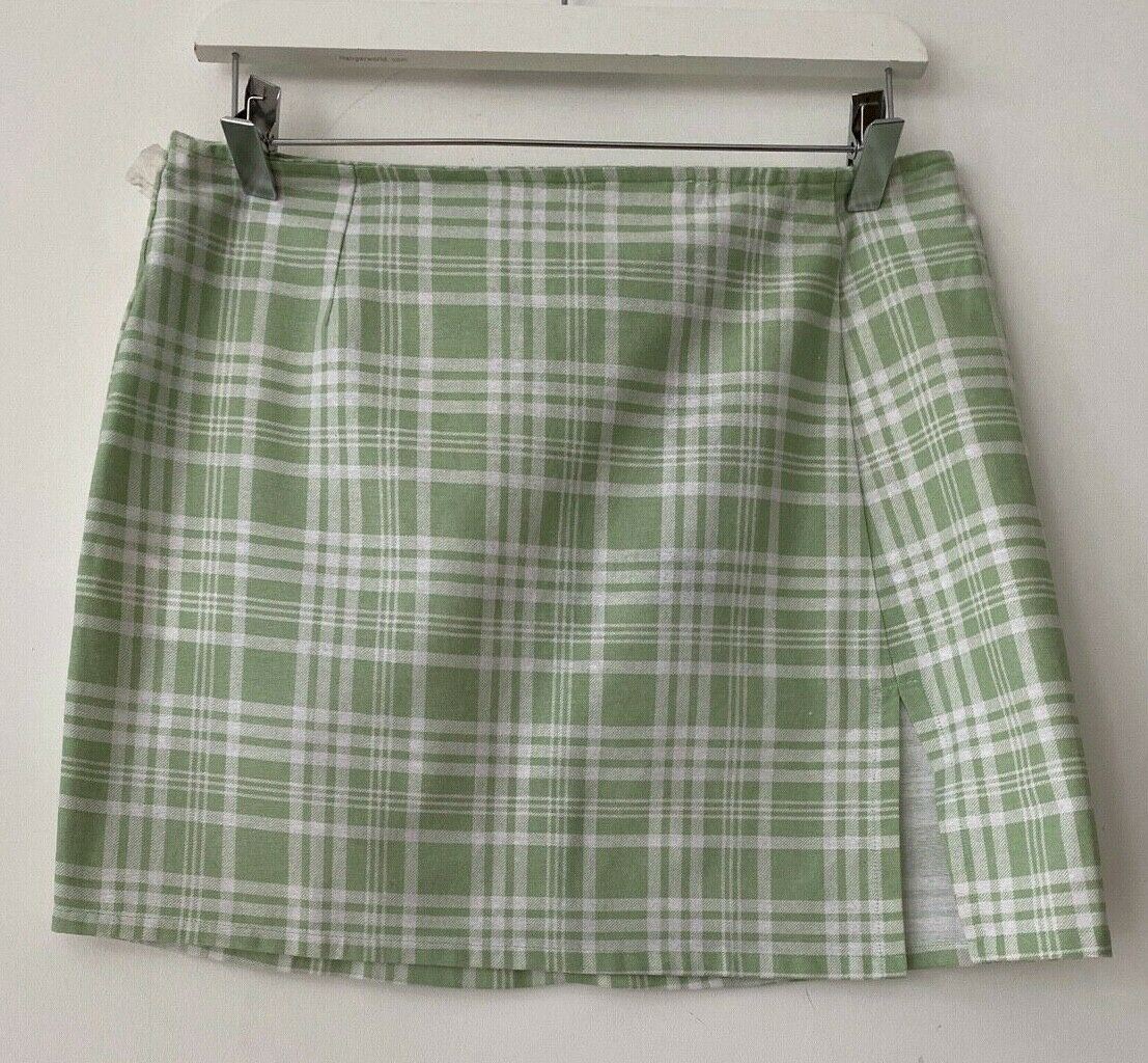 MOTEL Rinka Mini Skirt Table Cloth Neo Mint Front Slit Size M 12 - Beagle Boutique Fashion Outlet