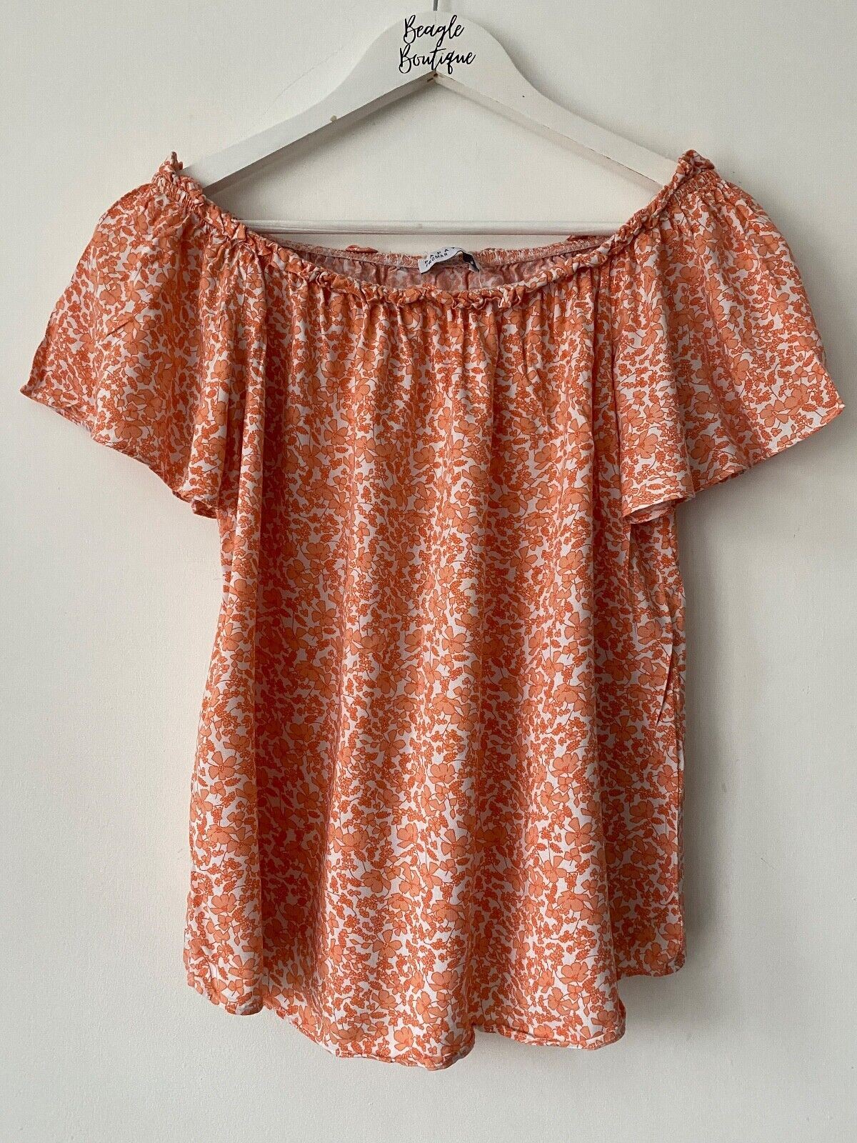 Papaya Peach Floral Off Shoulders Top Size 8 *small stain*