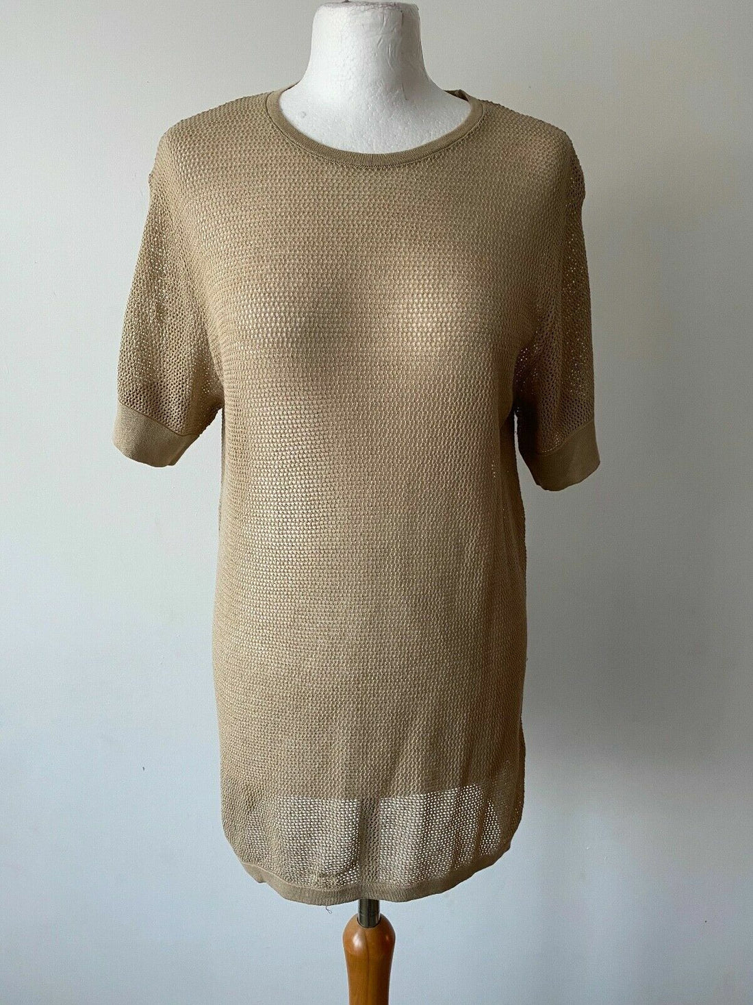 Ex High St Fishnet Type Tee Beige Size M 10 - 12 - BB Fashion Outlet